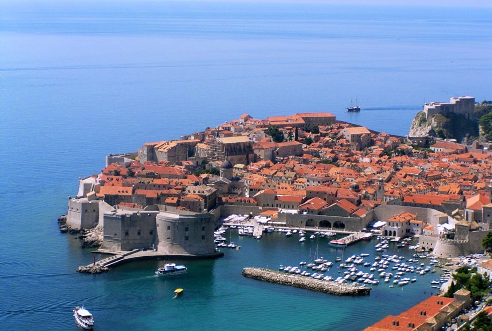 DUBROVNIK I RUĐER BOŠKOVIĆ